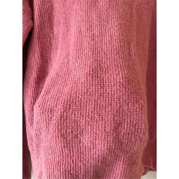 Point sur wool sweater size small - Picture 6 of 6